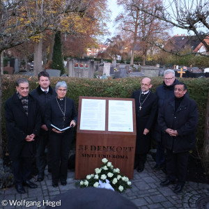 Enthüllung Gedenkort Stadtfriedhof Bayreuth